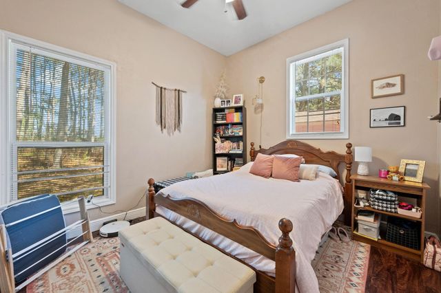 210 W Fm 247 Road, Huntsville, TX 77320