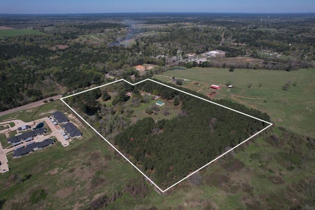 210 W Fm 247 Road, Huntsville, TX 77320