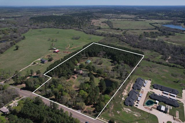 210 W Fm 247 Road, Huntsville, TX 77320