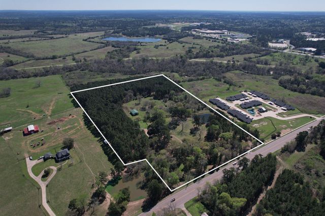 210 W Fm 247 Road, Huntsville, TX 77320