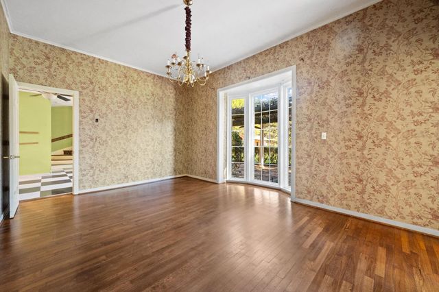 210 W Fm 247 Road, Huntsville, TX 77320