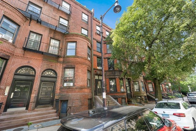 511 Beacon St F-11, Boston, MA 02215