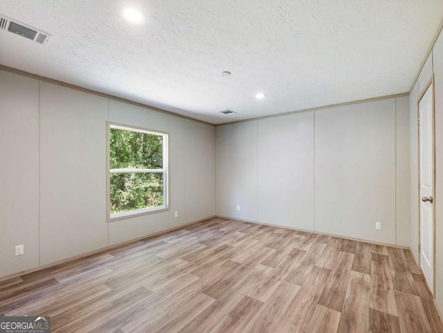 89 Upland Drive, Maysville, GA 30558