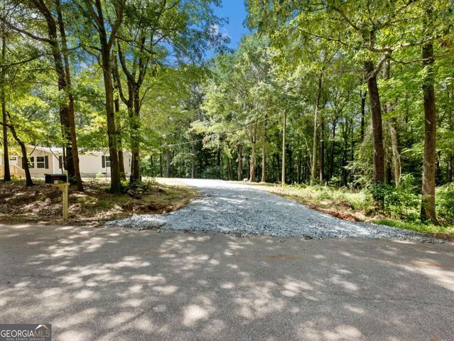 89 Upland Drive, Maysville, GA 30558
