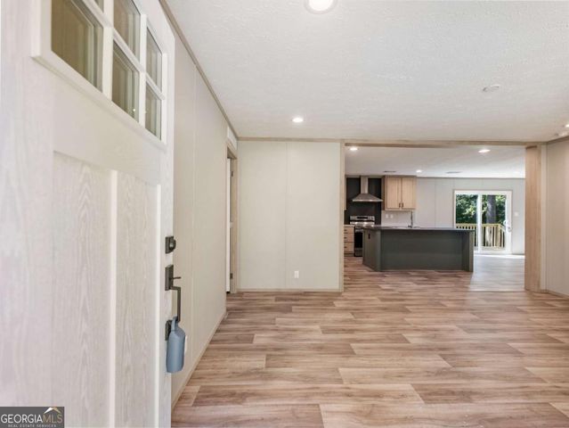 89 Upland Drive, Maysville, GA 30558