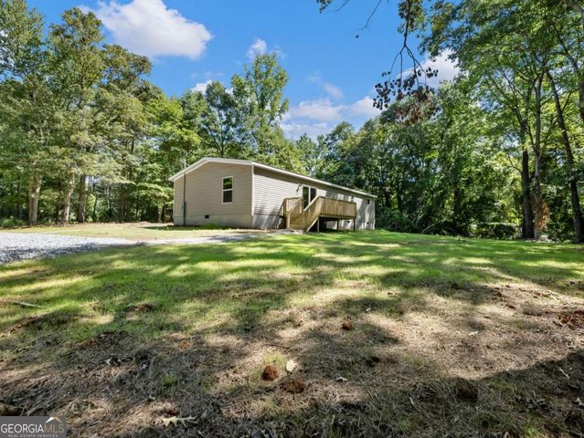 89 Upland Drive, Maysville, GA 30558