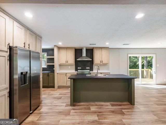 89 Upland Drive, Maysville, GA 30558