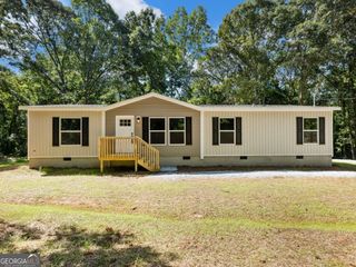 89 Upland Drive, Maysville, GA 30558