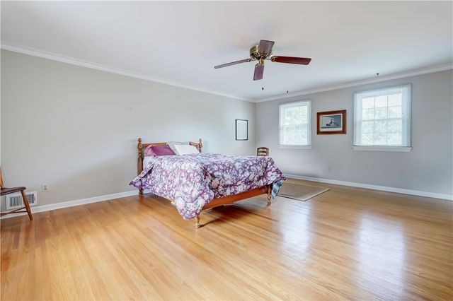 11 Van Cortland Drive, Pittsford, NY 14534