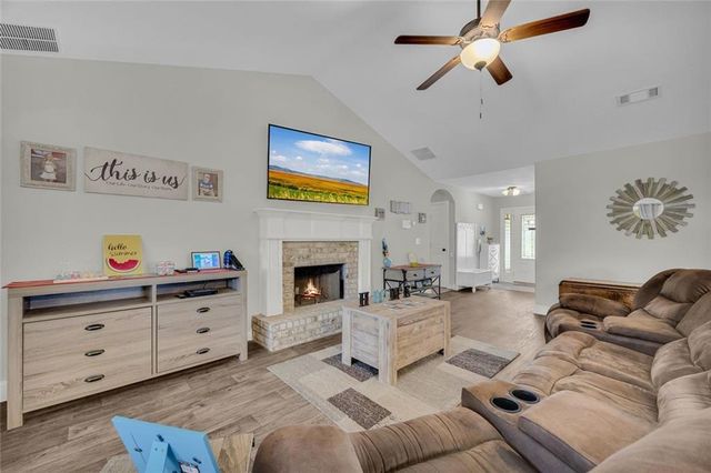 733 River Mist Circle, Jefferson, GA 30549