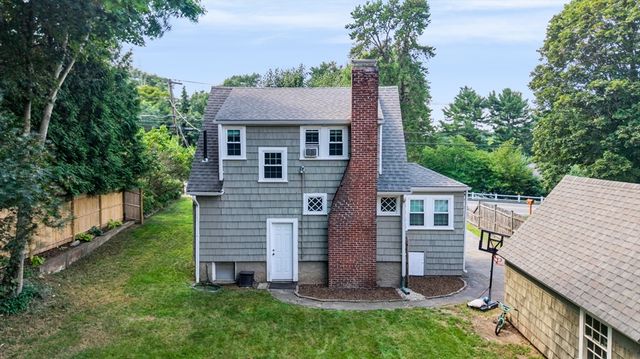 197 N Main St, Sharon, MA 02067