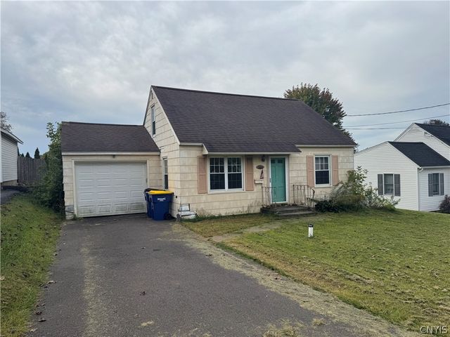 102 Clearview Drive, Geddes, NY 13219