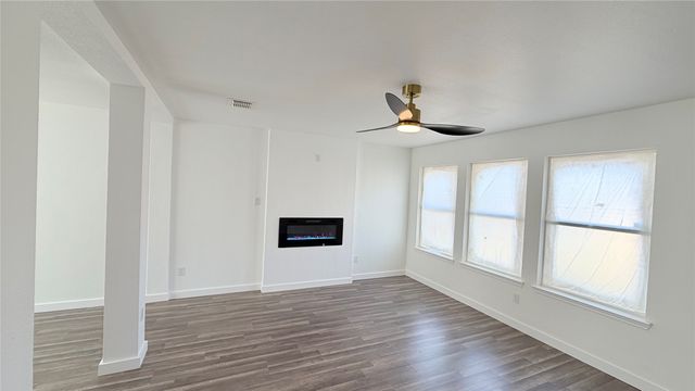 1857 Sierra Trail, Lancaster, TX 75146