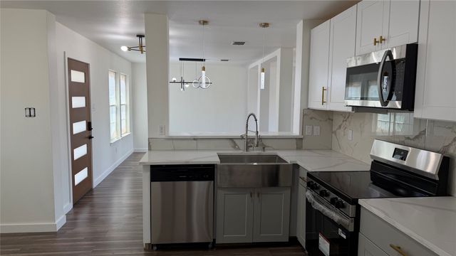 1857 Sierra Trail, Lancaster, TX 75146
