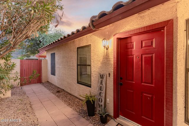 11609 W OLIVE Drive, Avondale, AZ 85392