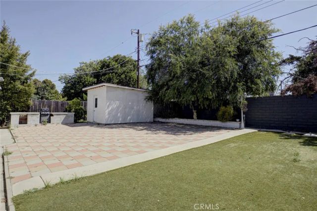 8022 Longridge Avenue, North Hollywood, CA 91605