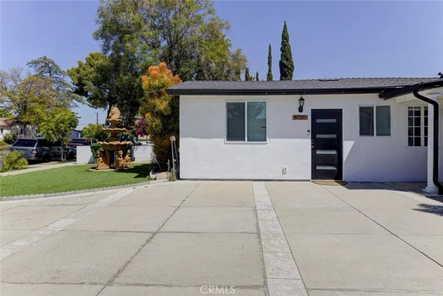 8022 Longridge Avenue, North Hollywood, CA 91605