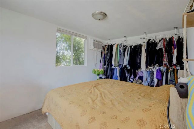 8022 Longridge Avenue, North Hollywood, CA 91605