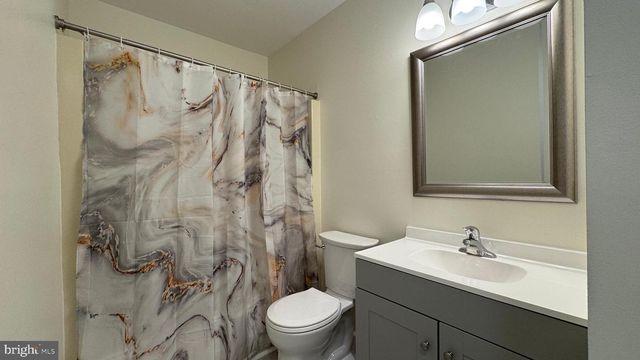 45 CYPRESS DR, North East, MD 21901