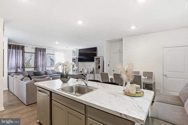 123 KENNISON LN, Dover, DE 19901
