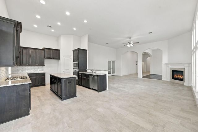 3107 Primrose Canyon Lane, Pearland, TX 77584