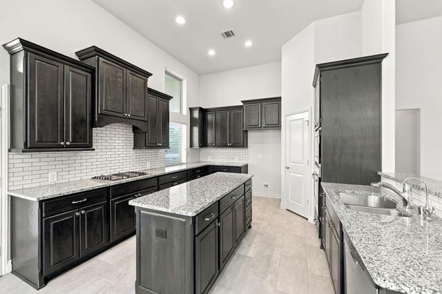 3107 Primrose Canyon Lane, Pearland, TX 77584
