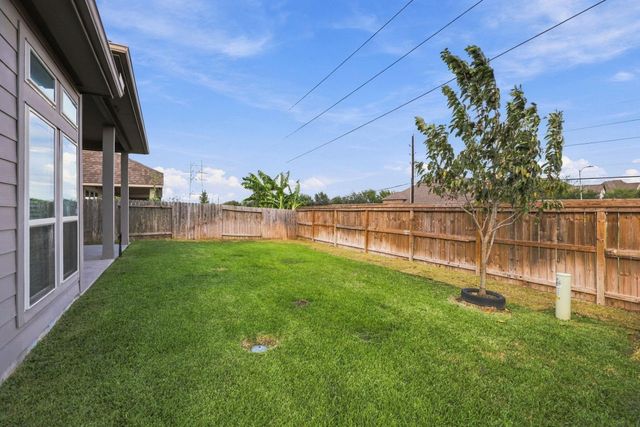 3107 Primrose Canyon Lane, Pearland, TX 77584