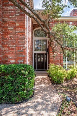 5511 Courtyard DR, Austin, TX 78731
