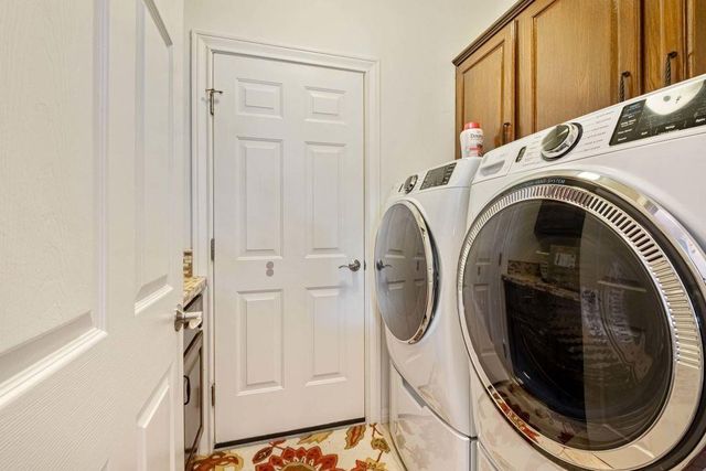5511 Courtyard DR, Austin, TX 78731