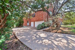 5511 Courtyard DR, Austin, TX 78731