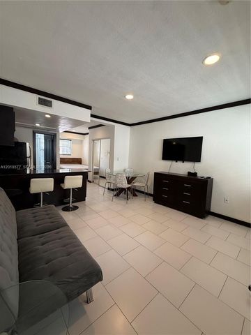 1545 Drexel Ave 422, Miami Beach, FL 33139