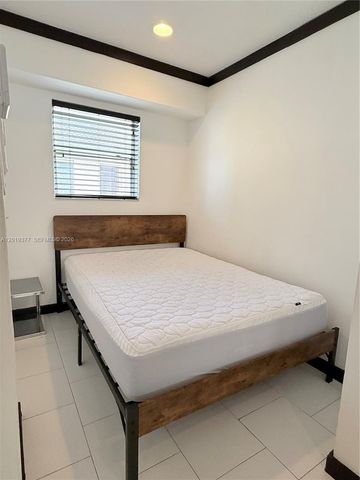 1545 Drexel Ave 422, Miami Beach, FL 33139