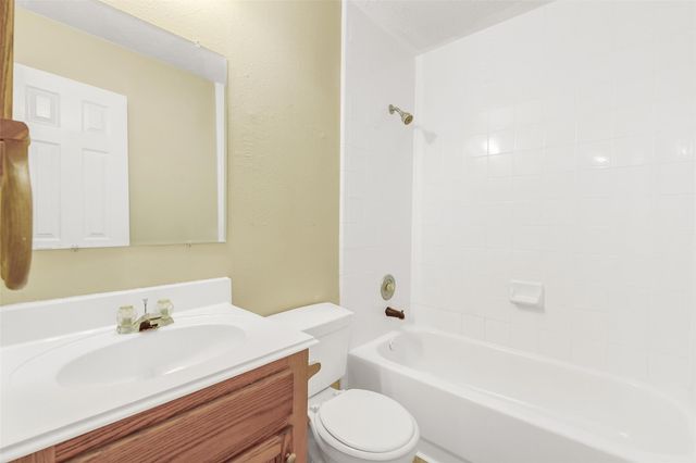 12045 La Salle Branch, Conroe, TX 77304