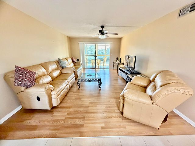 2305 Lucaya Lane D4, Coconut Creek, FL 33066