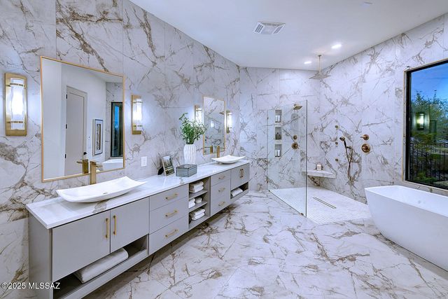 4405 E La Paloma Drive, Tucson, AZ 85718