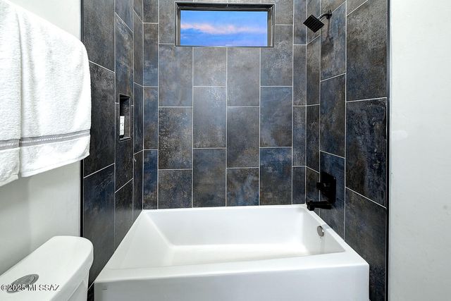 4405 E La Paloma Drive, Tucson, AZ 85718