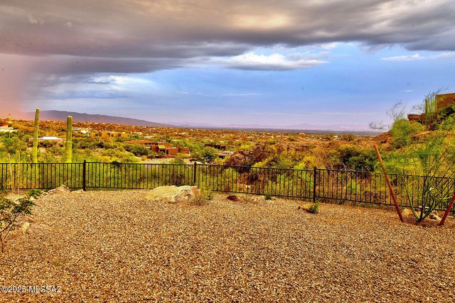 4405 E La Paloma Drive, Tucson, AZ 85718