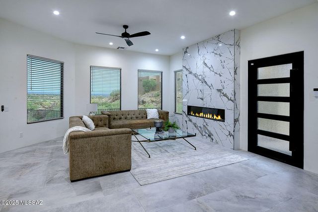 4405 E La Paloma Drive, Tucson, AZ 85718