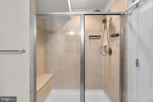 8020 RAVENCLAW RD, Elkridge, MD 21075