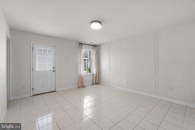 8020 RAVENCLAW RD, Elkridge, MD 21075