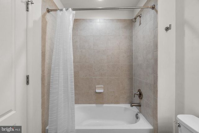 8020 RAVENCLAW RD, Elkridge, MD 21075