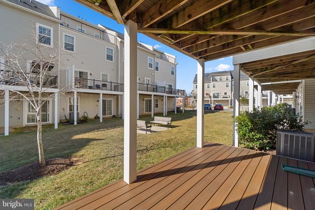 8020 RAVENCLAW RD, Elkridge, MD 21075