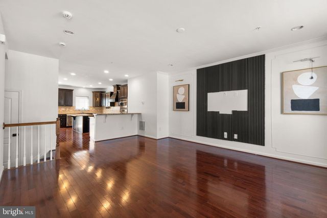 8020 RAVENCLAW RD, Elkridge, MD 21075