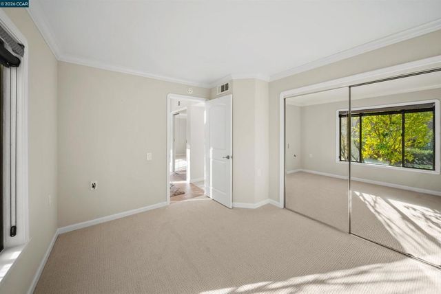 2017 Pine Knoll Drive 7, Walnut Creek, CA 94595