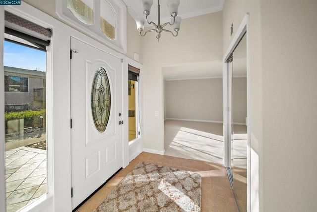 2017 Pine Knoll Drive 7, Walnut Creek, CA 94595