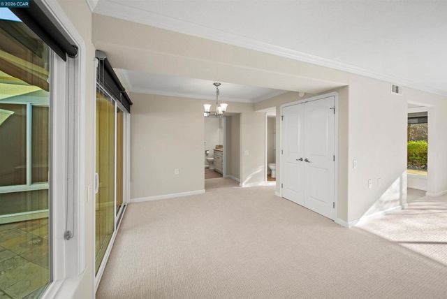 2017 Pine Knoll Drive 7, Walnut Creek, CA 94595