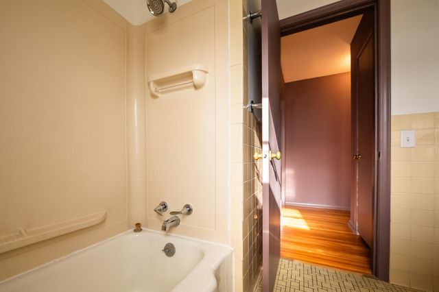 3112 45th Avenue S, Minneapolis, MN 55406