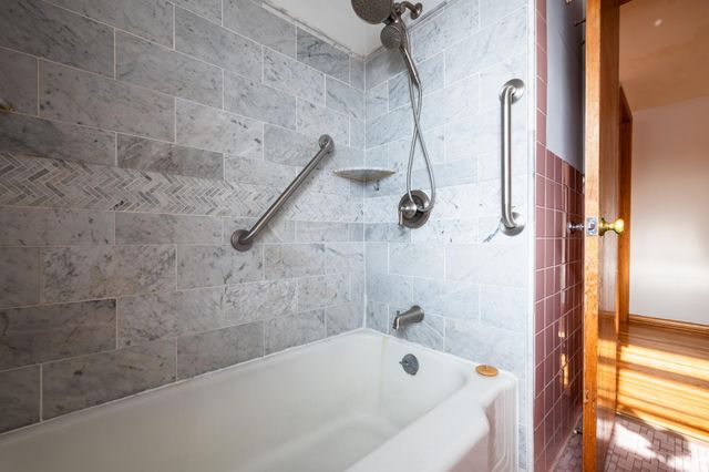 3112 45th Avenue S, Minneapolis, MN 55406