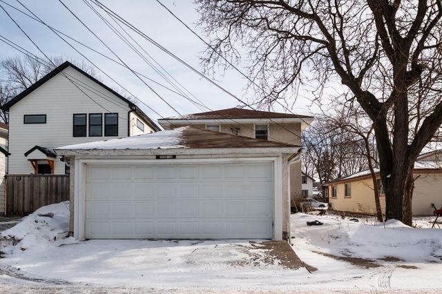 3112 45th Avenue S, Minneapolis, MN 55406