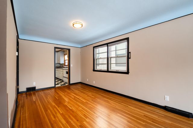 3112 45th Avenue S, Minneapolis, MN 55406